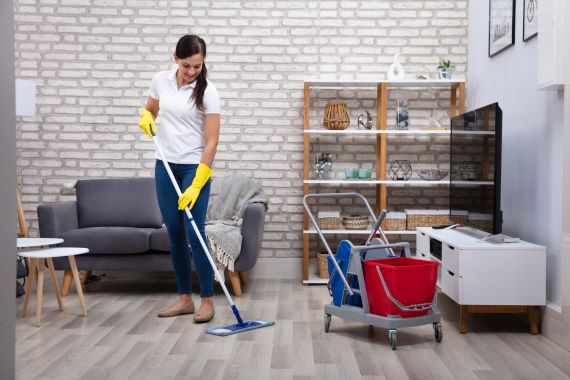 COMMERCIAL CLEANING 