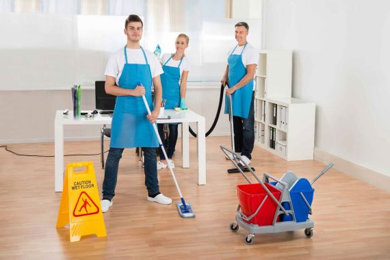 MOVE OUT CLEANING